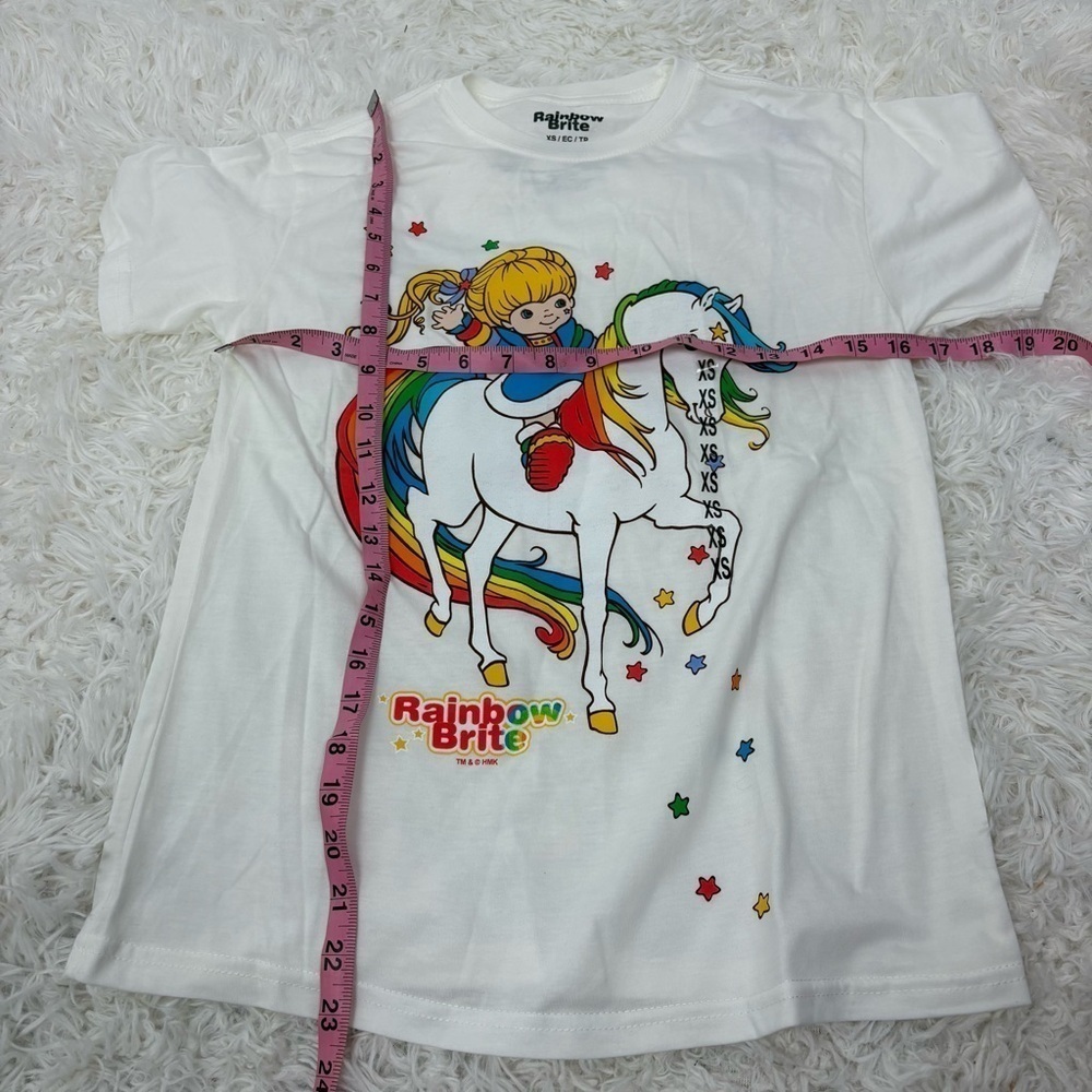 NWOT Rainbow brite white rainbow horse graphic shirt size XS - Picture 8 of 8